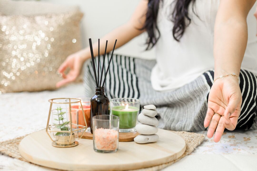 Meditatioun reduzéiert Gedanken iwwer Tubak, déi hëlleft eng schlecht Gewunnecht ze verloossen